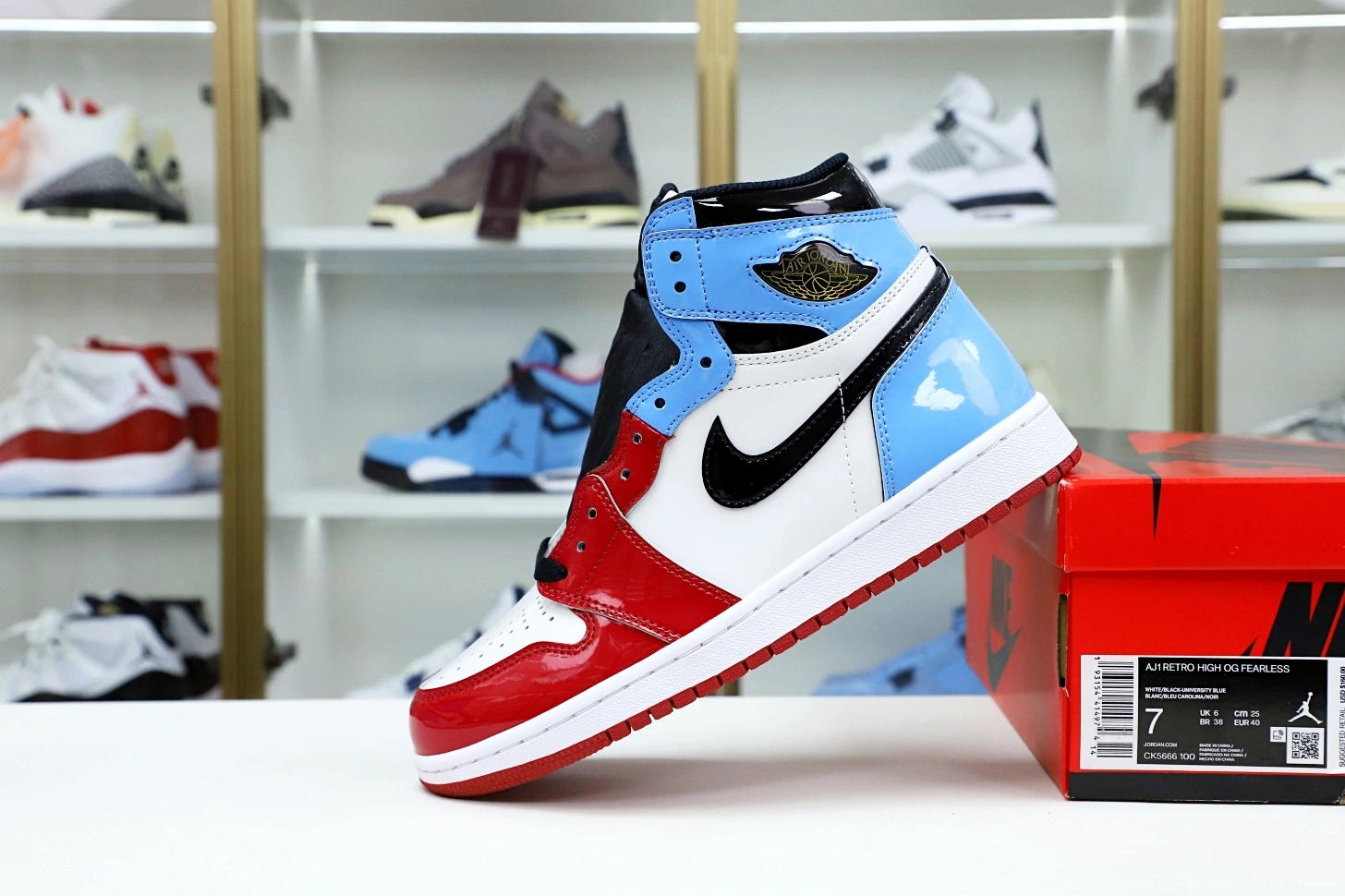 OG RETRO HIGH AIR 'FEARLESS' JORDAN 1 0122